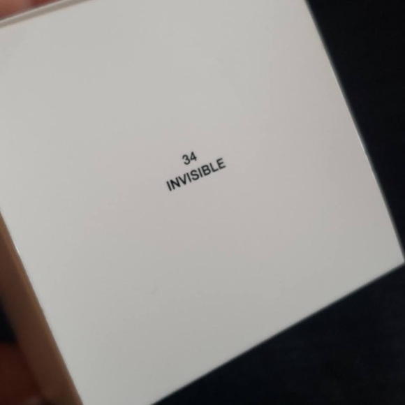 Marc Jacobs Finish Line Coconut Setting Powder - Picture 9 of 9